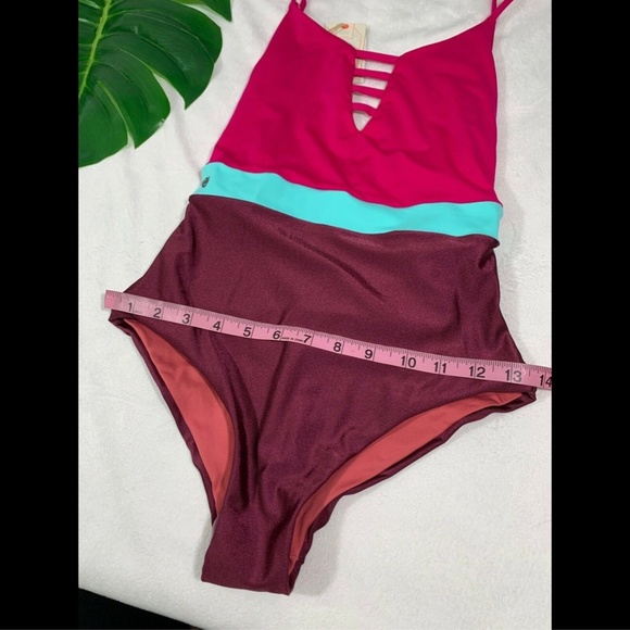 NWT $154‎ Maaji EverGreen Colorblock One-Piece Swimsuit [SZ Medium ] - Picture 5 of 8